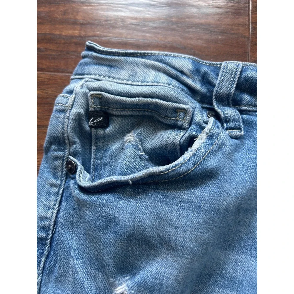 KanCan Sun-Faded Distressed Bermuda Denim Shorts Womens 30 - Picture 7 of 11
